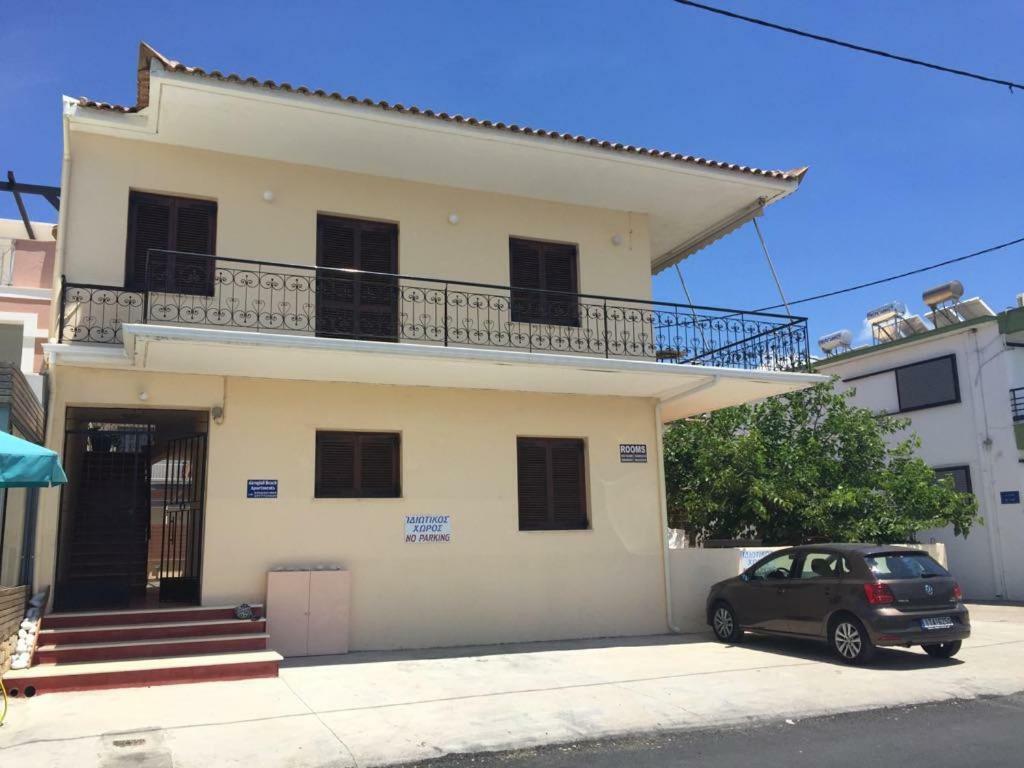 Aggelika'S Home Akrogiali Екстериор снимка